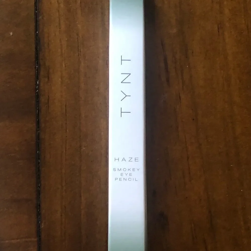 Tynt Beauty Haze Smokey Eye Pencil color Forrest
